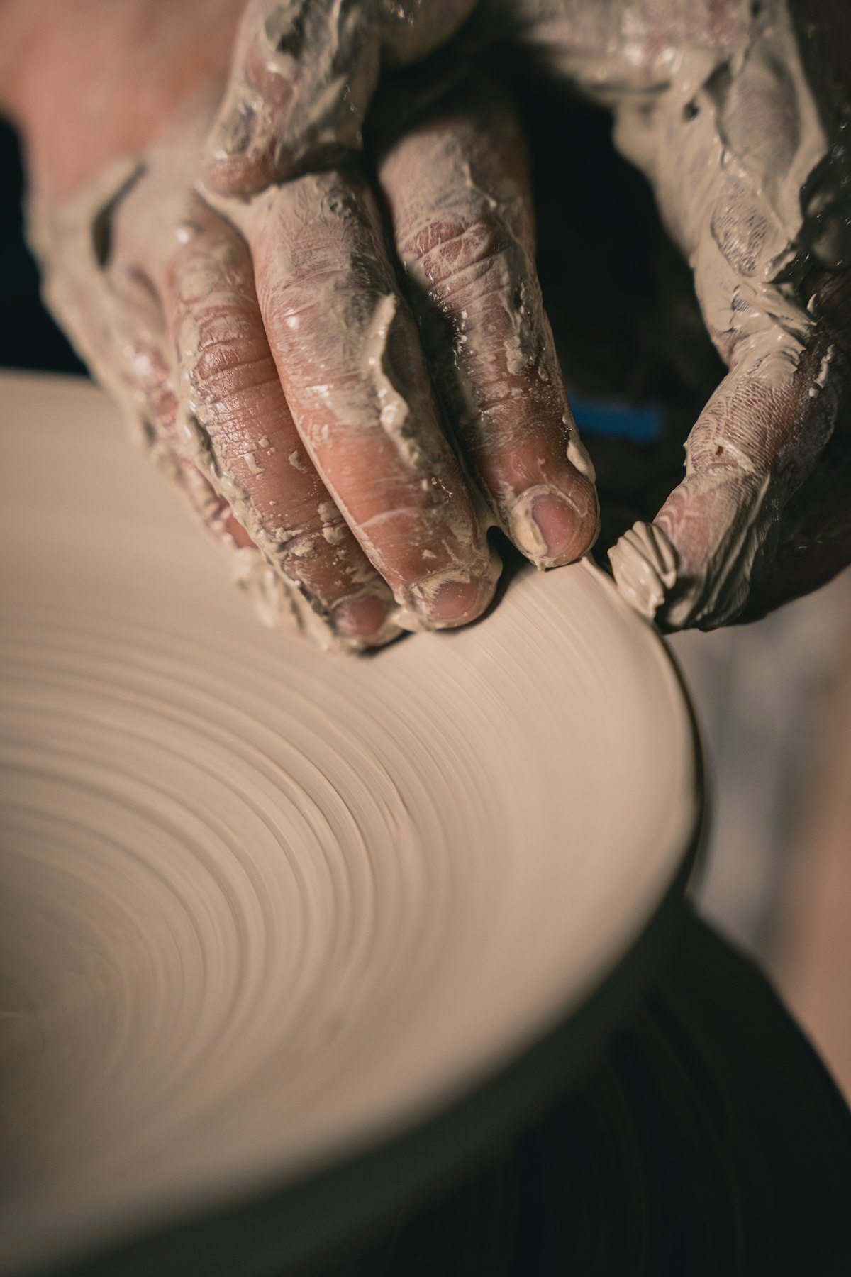 The ceramicist at work